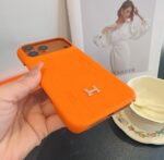Hermès Signature Orange Stitched Monogram Metal H Logo Luxury Phone Case - 图片 8