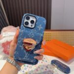 LV Denim Lock Card Holder Phone Case with Crossbody Strap - 图片 9