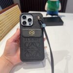 Loewe Flip Card Holder iPhone Case with Short Wrist Strap - 图片 13