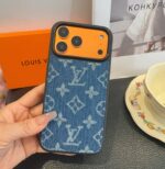 Louis Vuitton Monogram Denim Fabric Luxury Shockproof Phone Case - 图片 5