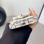 Chanel Style Tweed Quilted Card Holder Wallet Luxury Phone Case - 图片 9