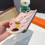 Hermès Style Luxury Leather Card Holder Phone Case | Wrist Strap & Horse Charm - 图片 9