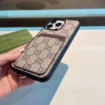Gucci Classic Monogram Phone Case - Card Slot Full Coverage | Timeless Luxury Collection - 图片 7