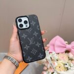 LV Classic Monogram iPhone Case - 图片 3