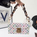 Louis Vuitton Monogram Envelope Crossbody Wallet Phone Case With Brand Logo Strap - 图片 23
