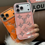 Louis Vuitton Bling Rhinestone Monogram Leather Luxury Phone Case With Diamond Camera Lens Protector - 图片 2