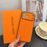 LV Leather Phone Case | Precise Cutouts & Full Edge Protection - 图片 12