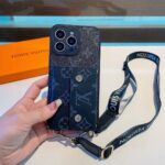 LV Classic Monogram Crossbody Card Holder Phone Case - 图片 6