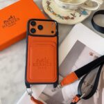 Hermès Paris Embossed Leather Card Pocket Crossbody Luxury Phone Case - 图片 4