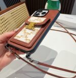 Celine Triomphe Monogram Card Holder Crossbody Phone Case - 图片 6