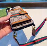 Gucci P60 Original Leather Card Holder Phone Case | 2-in-1 Lanyard Hole for Crossbody Strap - 图片 12